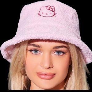 Hello kitty bucket hat